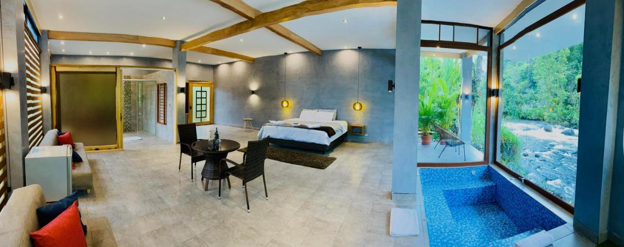 Saguamby Mindo Lodge エクステリア 写真