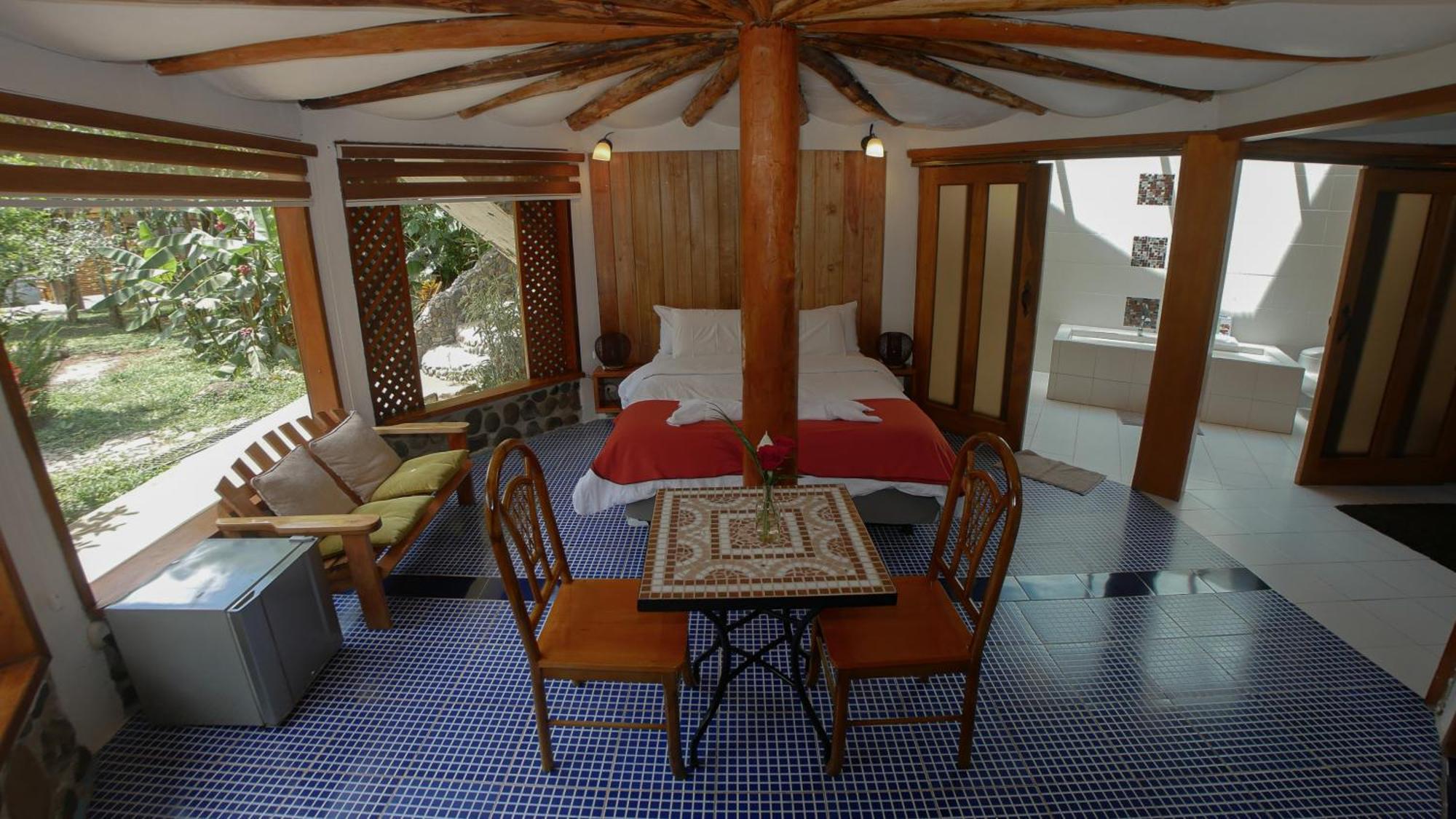 Saguamby Mindo Lodge エクステリア 写真