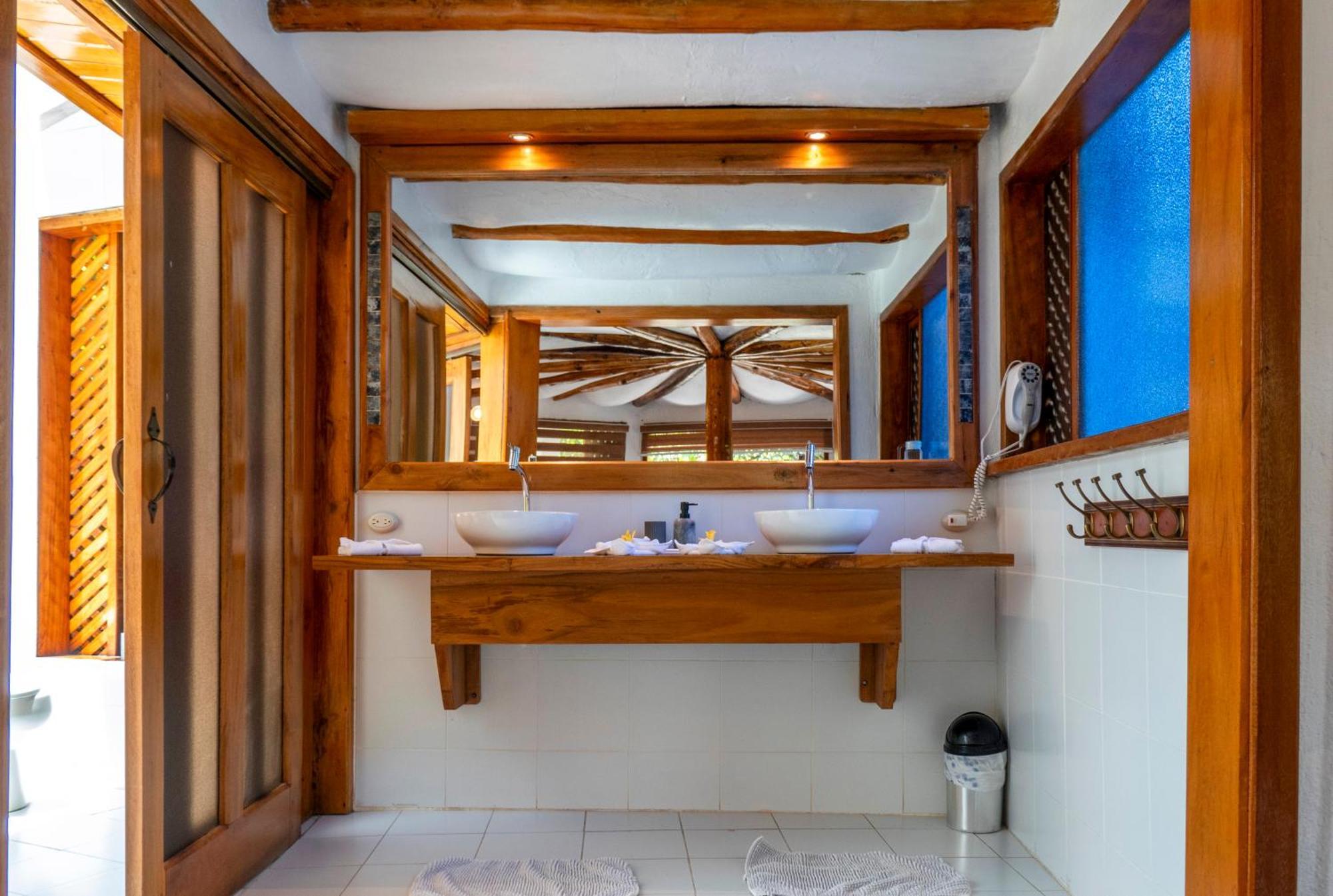 Saguamby Mindo Lodge エクステリア 写真