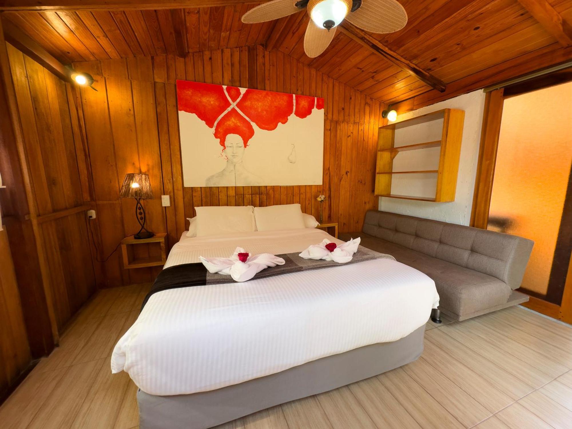 Saguamby Mindo Lodge エクステリア 写真